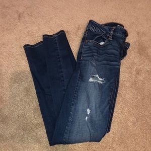 American eagle super stretch ripped jeggings